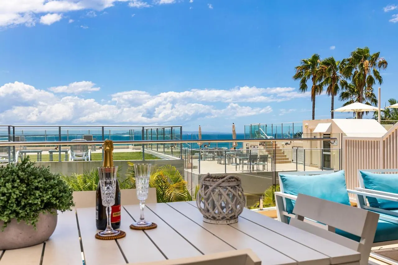 Noosa Crest Luxury Ocean View Apartment 32 Avustralya